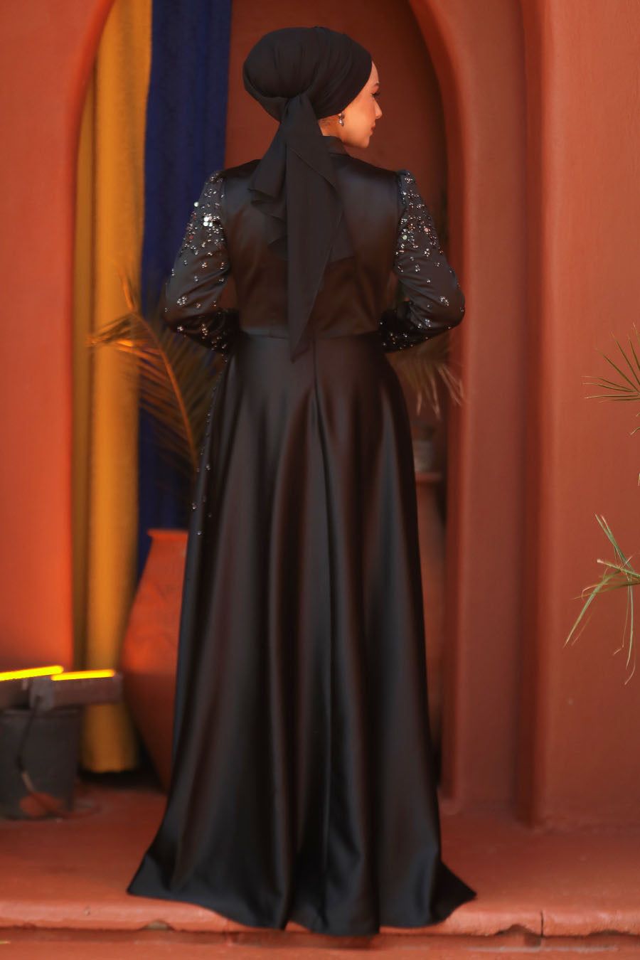 Long Maxi Dress gracefully accommodates Hijab while maintaining a chic and sophisticated look- Black - By Baano