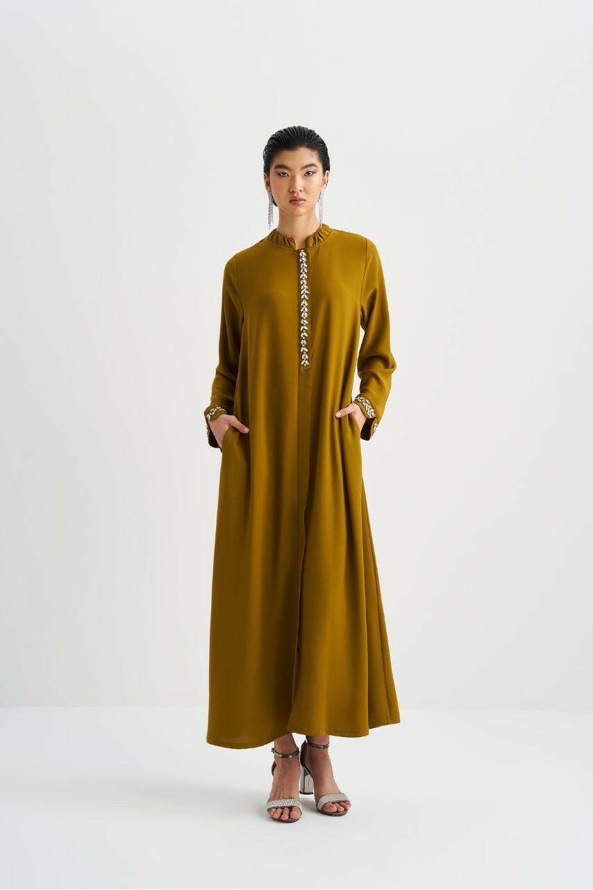 Luxuriously Designed Sheikha Abaya for Women.
