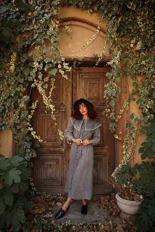 Gray Wash Denim Dress with Lapel Collar and White Ribbon Design