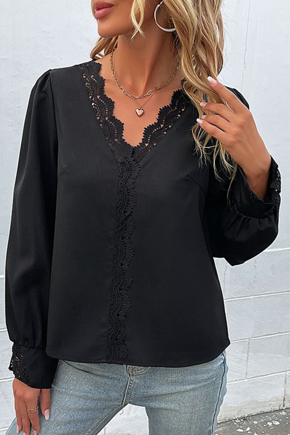 Scalloped Lace Trim Puff Sleeve V-Neck Blouse.