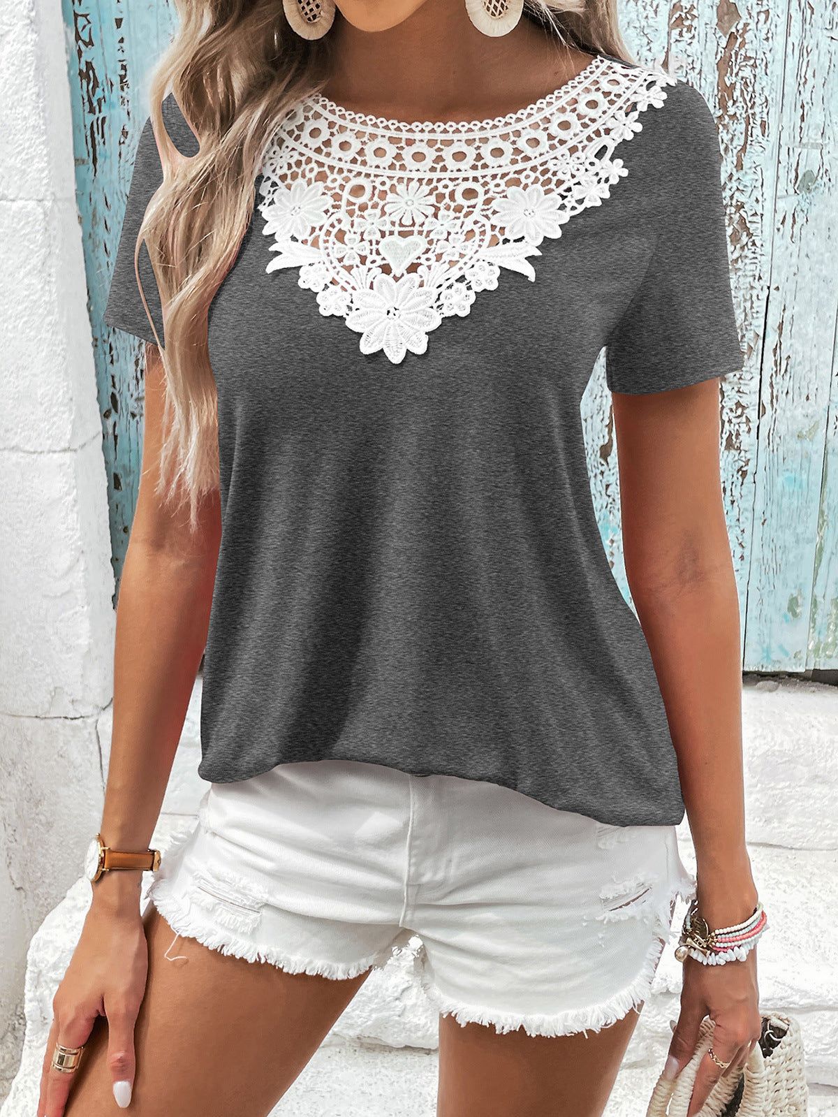 Spliced Lace Contrast Short Sleeve Top.