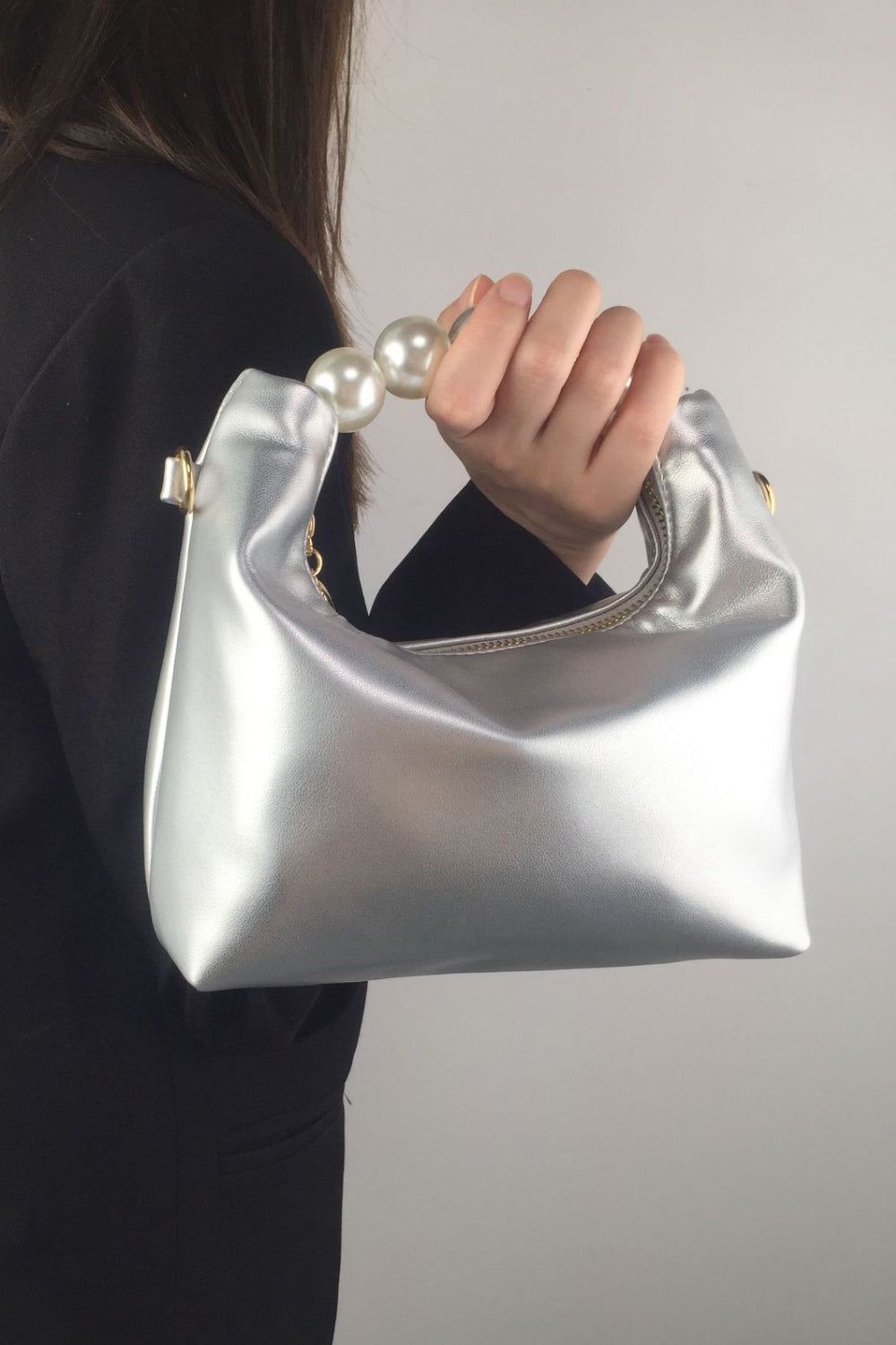 Baeful PU Leather Pearl Handbag.
