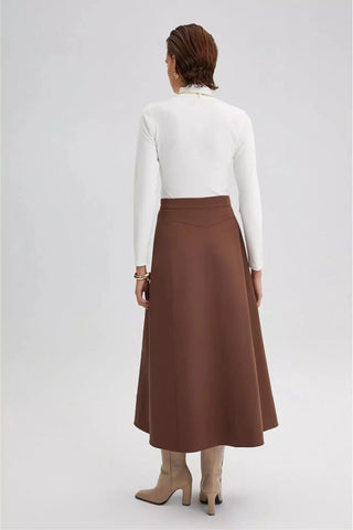 Crepe Skirt with Button