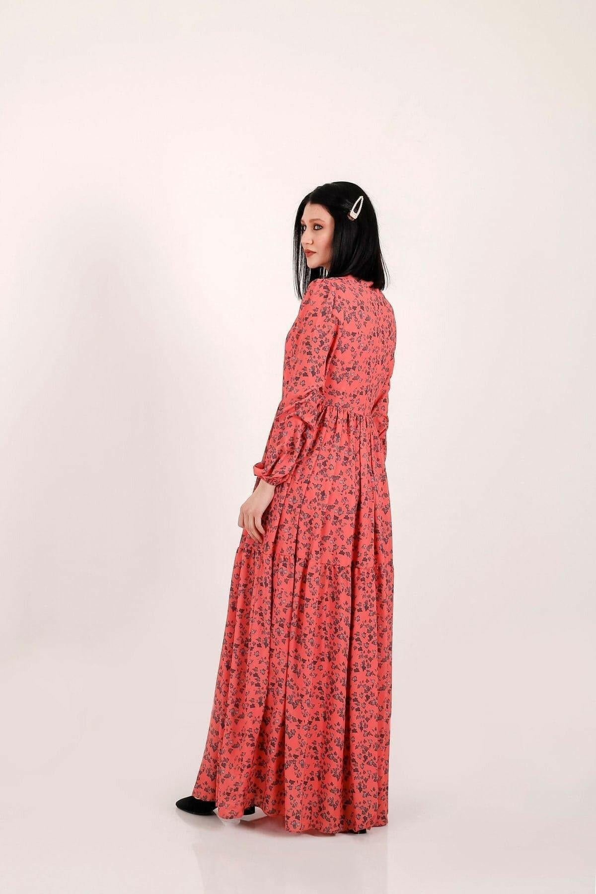 Ellan Maxi Dress With Long Sleeve - By Baano