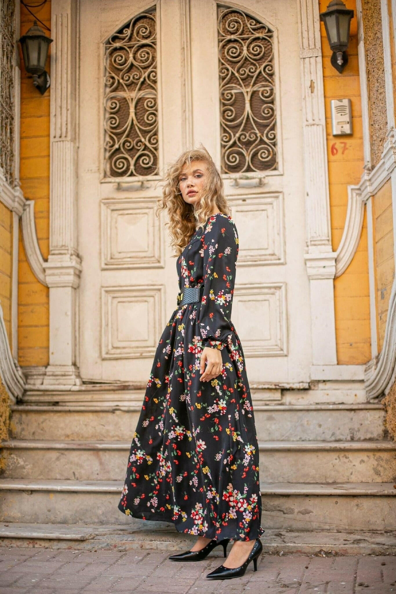 Kelsi Floral Long Maxi Dress with Long Sleeves - By Baano